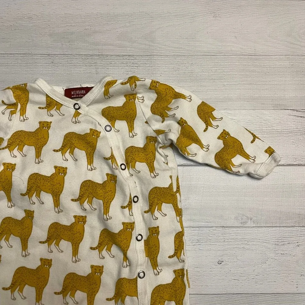 Milkbarn‎ cheetah baby sleeper 3-6 months